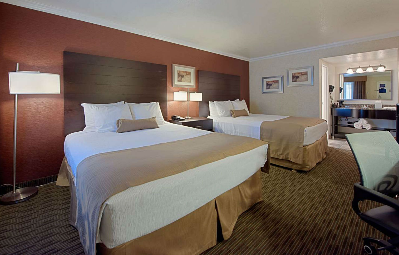 Best Western Innsuites Phoenix Hotel & Suites Esterno foto